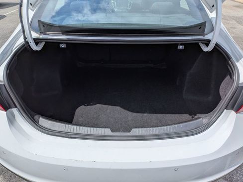Used 2025 Chevrolet Malibu LT FWD image 27