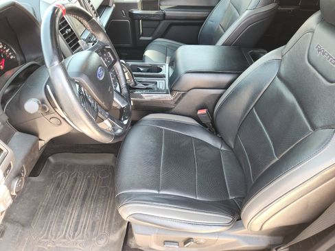 Used 2018 Ford F150 Raptor w/ Equipment Group 802A Luxury AWD/4WD image 16