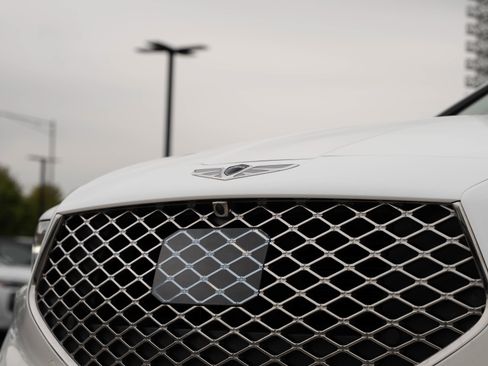 Used 2021 Genesis G90 3.3T Premium AWD/4WD image 41