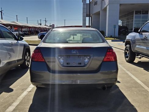 Used 2007 Honda Accord EX image 5