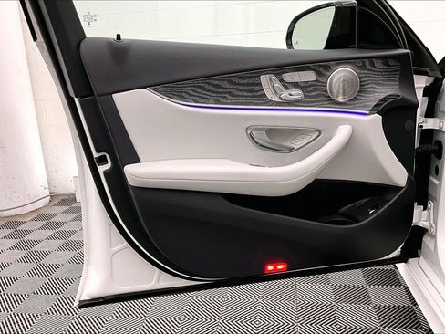 Certified 2023 Mercedes-Benz E 450 4MATIC Sedan image 23