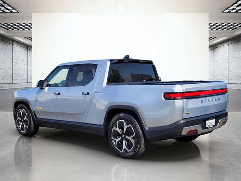 Used 2023 Rivian R1T Adventure AWD/4WD image 9