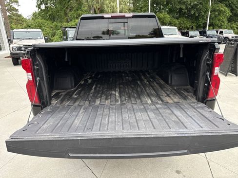 Used 2021 Chevrolet Silverado 1500 High Country w/ Safety Package II AWD/4WD image 26