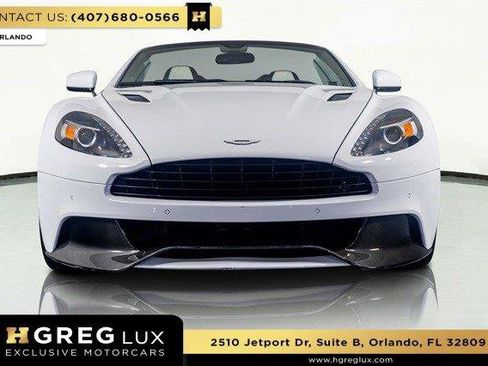 Used 2017 Aston Martin Vanquish S image 31