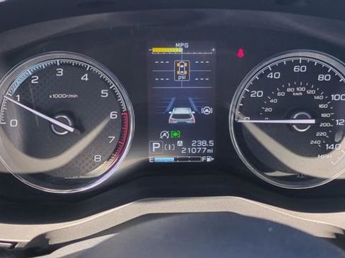 Used 2023 Subaru Forester Touring AWD/4WD image 27