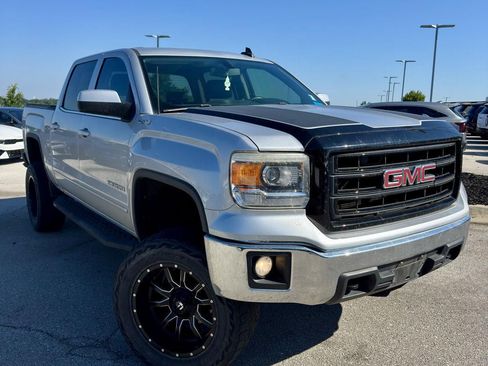Used 2015 GMC Sierra 1500 SLE w/ Carbon-22 Edition AWD/4WD image 7