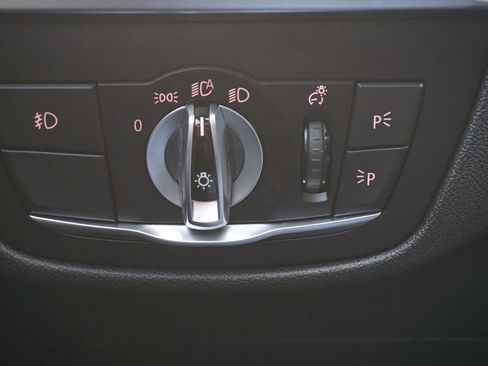 Used 2019 BMW X3 sDrive30i w/ Driving Assistance Package image 25