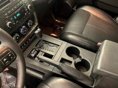 Used 2012 Jeep Liberty Sport AWD/4WD image 16