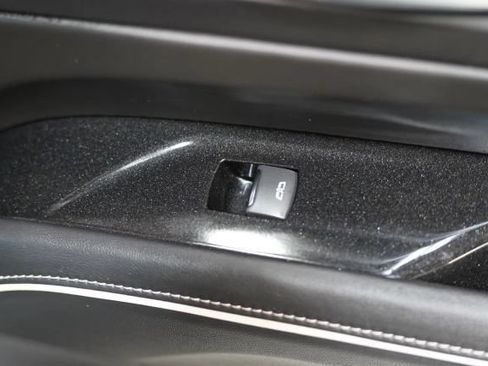 Used 2023 Cadillac Escalade V AWD/4WD image 57