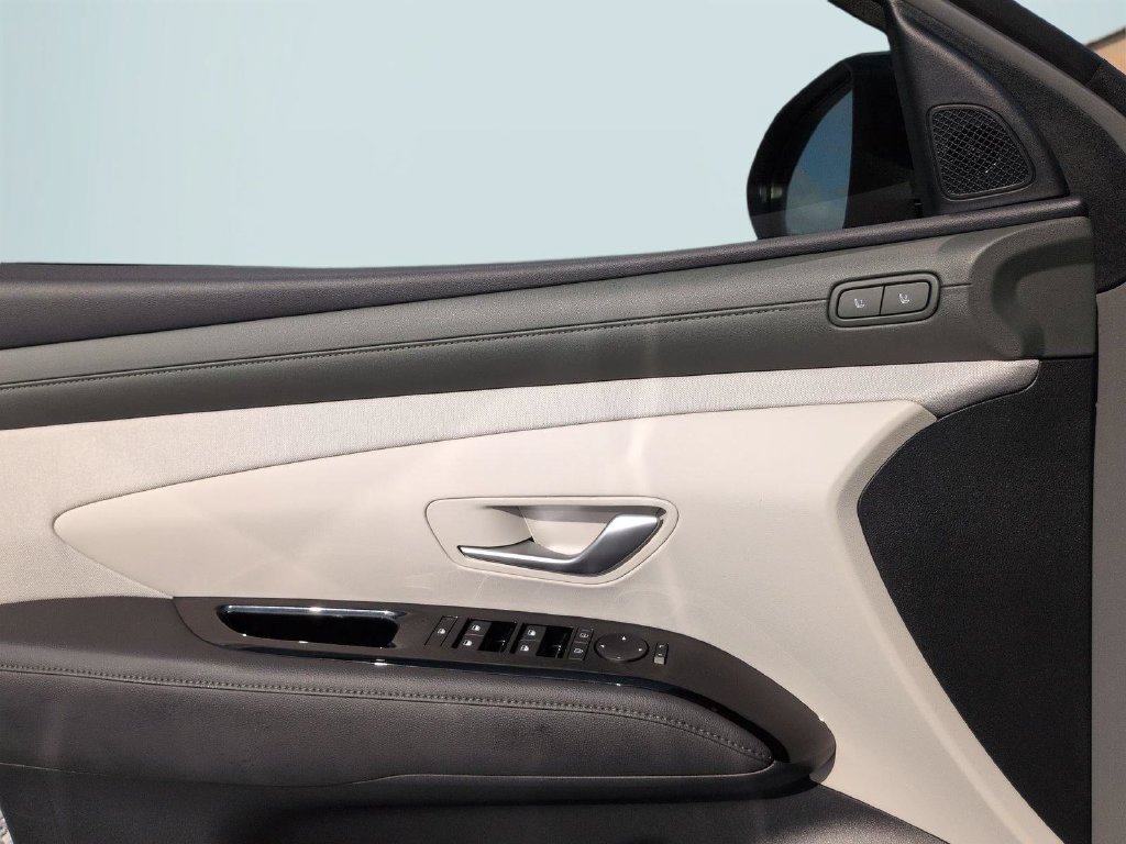 New 2026 Hyundai Tucson Limited FWD image 26