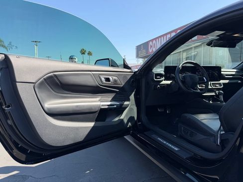 Used 2024 Ford Mustang GT Premium RWD image 12