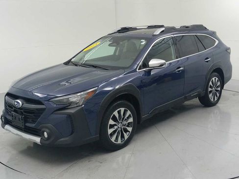 Certified 2024 Subaru Outback Touring XT AWD/4WD image 4