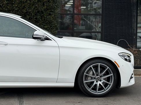 Used 2022 Mercedes-Benz E 350 Sedan image 23