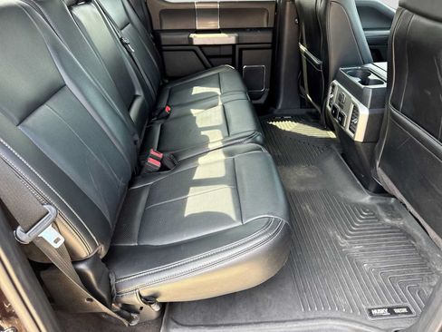 Used 2020 Ford F150 Lariat w/ Equipment Group 502A Luxury AWD/4WD image 20