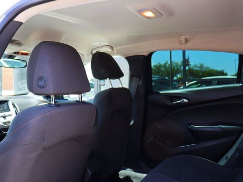 Used 2018 Chevrolet Cruze LS FWD image 34