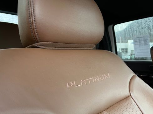 Used 2014 Ford F250 Platinum w/ FX4 Off-Road Package image 35