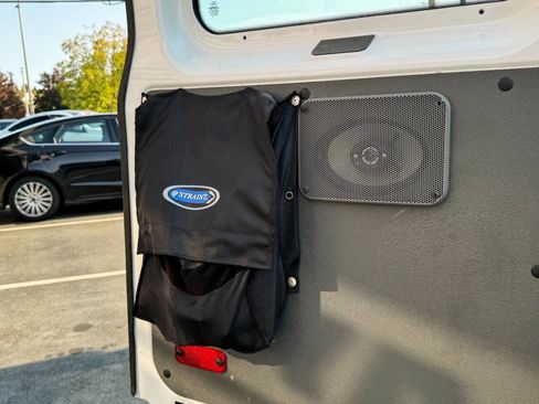 Used 2011 Ford E-350 and Econoline 350 Extended Super Duty w/ PWR Group RWD image 23