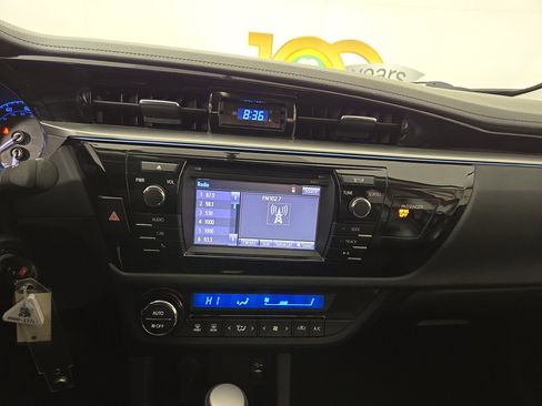 Used 2016 Toyota Corolla S image 21