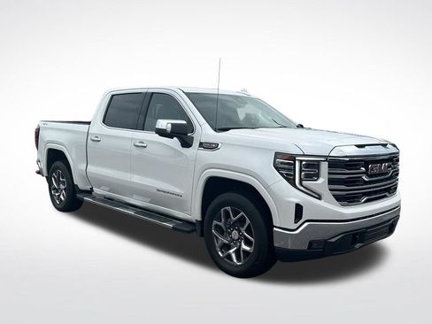 Used 2025 GMC Sierra 1500 SLT w/ SLT Premium Package AWD/4WD image 9