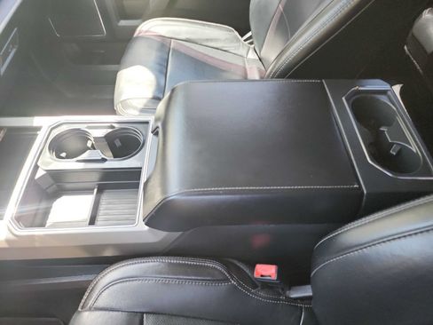 Used 2019 Ford F250 Lariat w/ Lariat Value Package AWD/4WD image 31