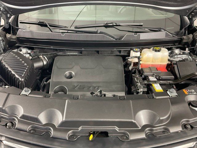 Used 2023 Chevrolet Traverse LT w/ LT Premium Package AWD/4WD image 45