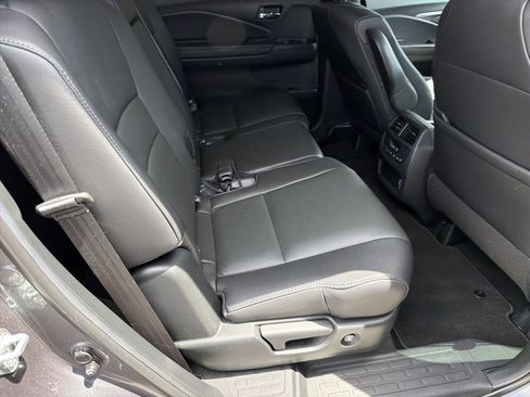 Used 2021 Honda Pilot EX-L image 25