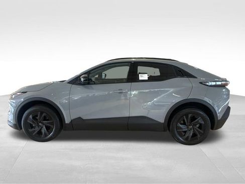 New 2026 Toyota C-HR AWD/4WD image 5