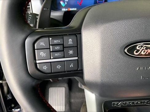 Used 2025 Ford F150 Raptor AWD/4WD image 41