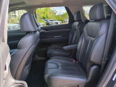 Used 2020 Hyundai Palisade SEL w/ Premium Package image 14