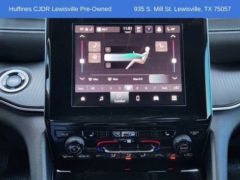 Used 2023 Jeep Grand Cherokee Altitude image 19