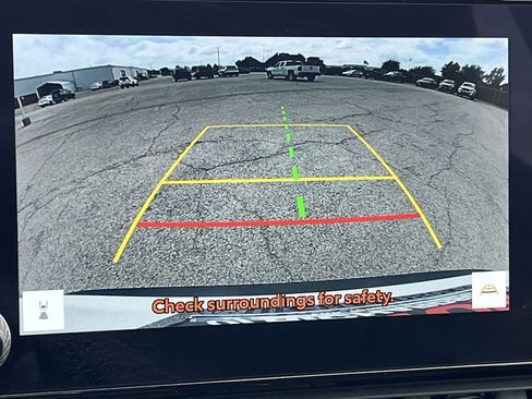 Used 2025 Toyota RAV4 XLE FWD image 16