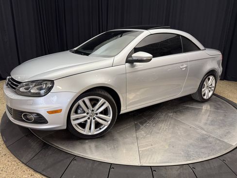 Used 2012 Volkswagen Eos Lux FWD image 15