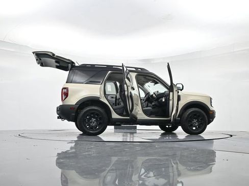 New 2025 Ford Bronco Sport Badlands w/ Badlands Tech Package AWD/4WD image 51
