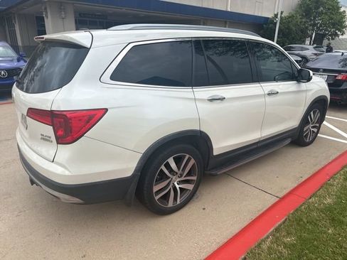 Used 2016 Honda Pilot Elite image 5