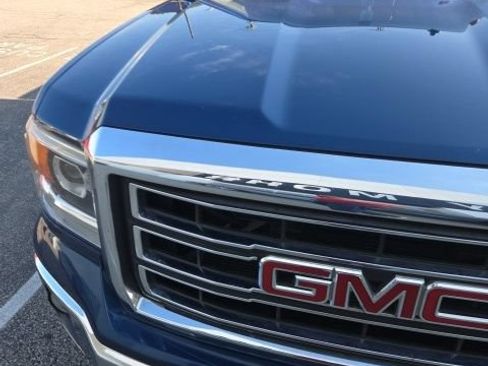 Used 2015 GMC Sierra 1500 SLE w/ SLE Value Package AWD/4WD image 5