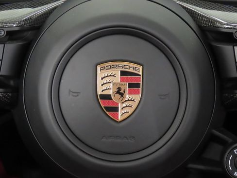 Certified 2025 Porsche Cayenne S AWD/4WD image 21
