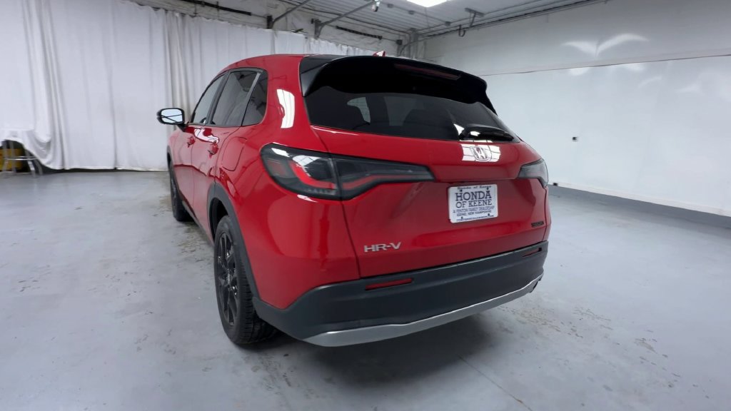 Certified 2024 Honda HR-V Sport image 6