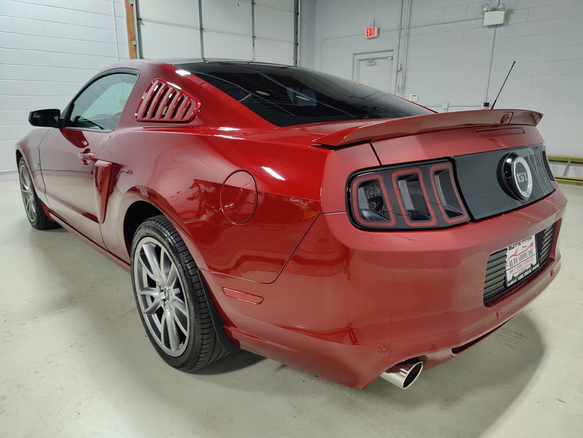 Used 2014 Ford Mustang GT w/ Electronics Package RWD image 21