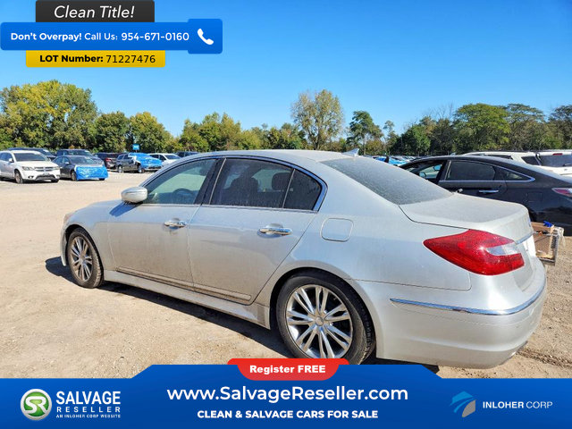 Used 2012 Hyundai Genesis 3.8 w/ Premium Pkg RWD image 3
