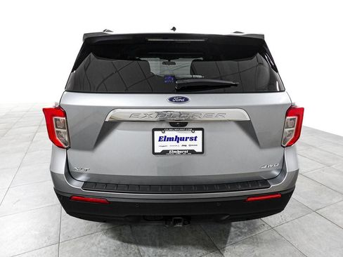 Used 2023 Ford Explorer XLT w/ Class IV Trailer Tow Package AWD/4WD image 5