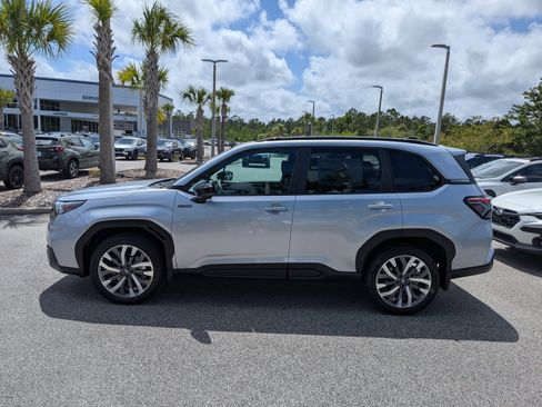 New 2026 Subaru Forester Touring AWD/4WD image 7