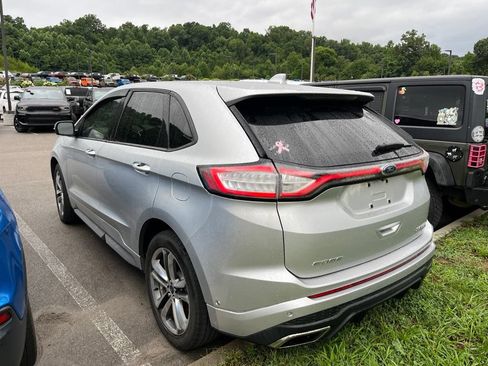 Used 2015 Ford Edge Sport w/ Equipment Group 401A FWD image 4