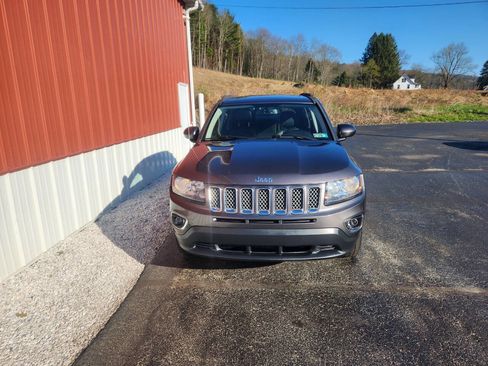 Used 2015 Jeep Compass High Altitude image 6