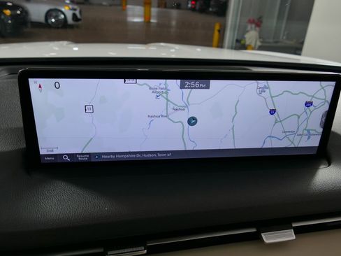 Used 2023 Genesis GV70 2.5T Select w/ Select Package image 15