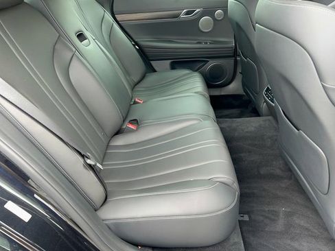 Used 2023 Genesis G80 2.5T w/ Advanced Package RWD image 18