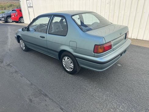 Used 1994 Toyota Tercel DX FWD image 3