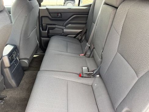 Used 2026 Toyota 4Runner SR5 AWD/4WD image 31