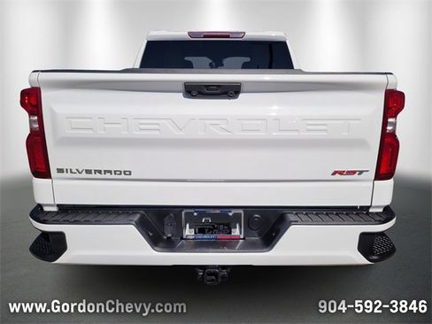 Used 2022 Chevrolet Silverado 1500 RST image 4