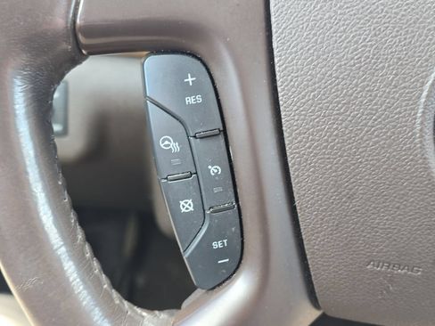 Used 2017 Buick Enclave Leather w/ Trailering Package AWD/4WD image 19
