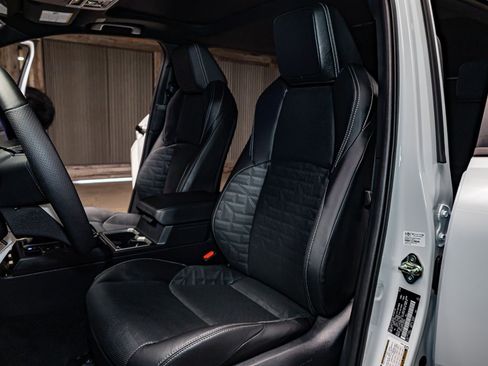 Used 2025 Toyota 4Runner TRD Off-Road Premium image 24